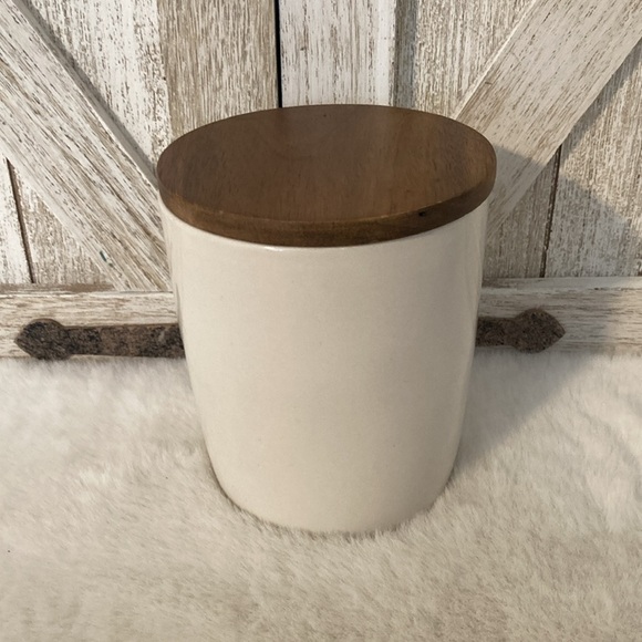 Rae Dunn XOXO Watercolor Hearts Baby Cellar - Picture 2 of 9